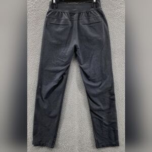 Great Condition, Men's Gray Lululemon Workout/lounge Sweat pants. Size Large.